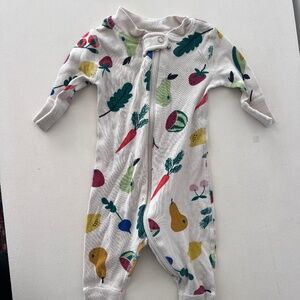 Hanna Andersson Baby Pajamas 0-3 months baby fruit and vegetables